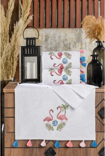 Flamingo Nakışlı Püsküllü 3 lü El Ve Yüz Havlusu